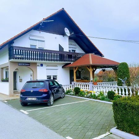 Guesthouse Tomas Čatrnja Kültér fotó