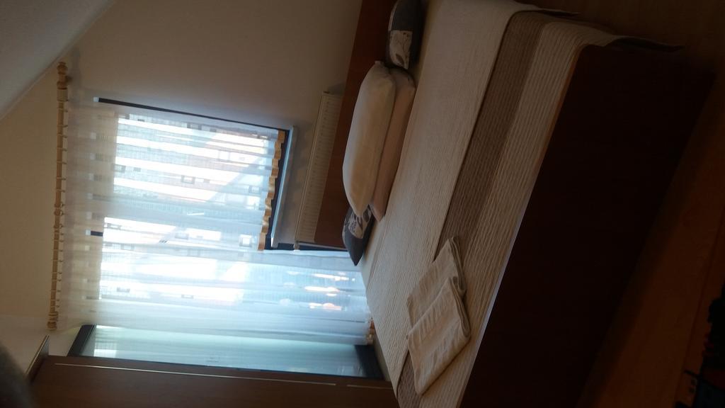 Guesthouse Tomas Čatrnja Kültér fotó